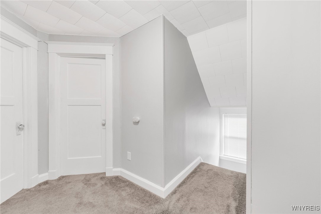 159 68th Street Niagara Falls, NY 14304 - Photo 20 of 44 Hallway