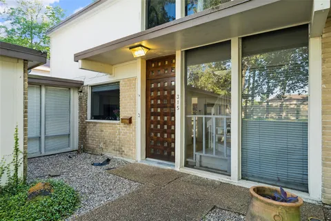 $1,200,000 | 315 Tealwood Drive, Houston, TX 77024