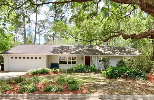 $495,000 | 2219 Northwest 17th Avenue, Gainesville, FL 32605