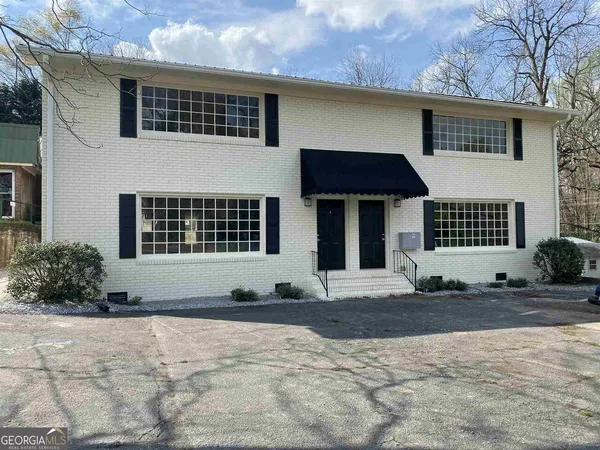 $1,300 | 95 North Jackson Street, Unit 1, Hartwell, GA 30643