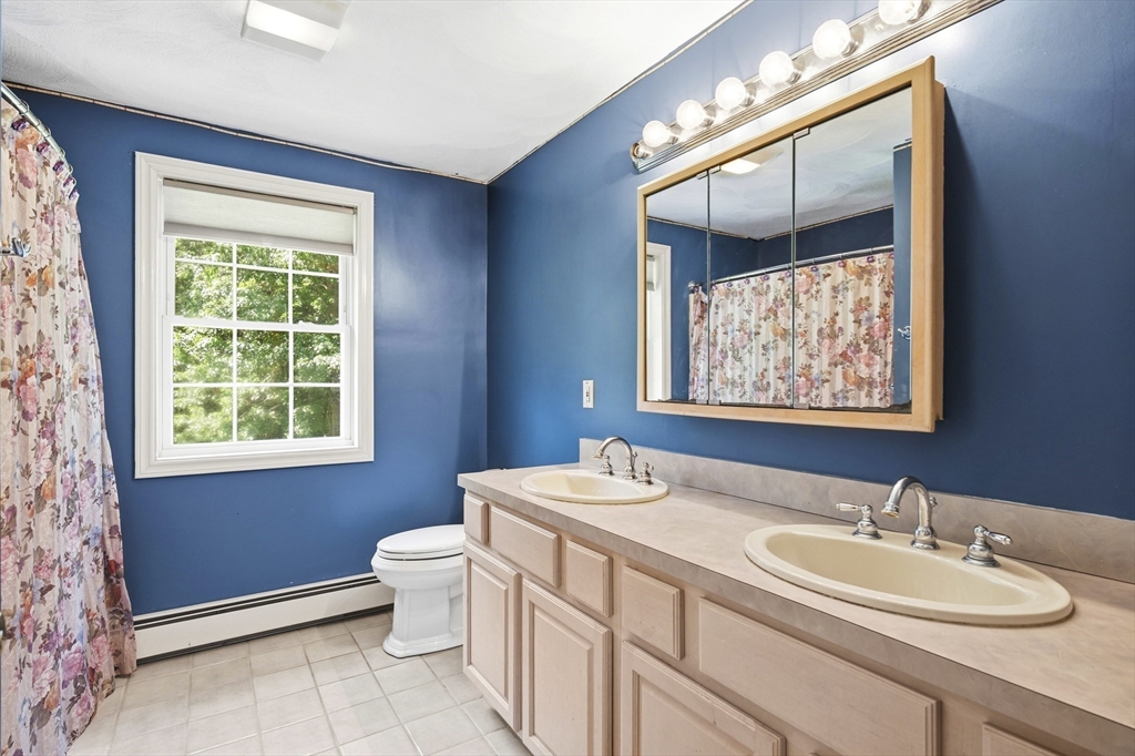 7 Fuller Lane Boxford, MA 01921 - Photo 30 of 39 Gallery Image 30