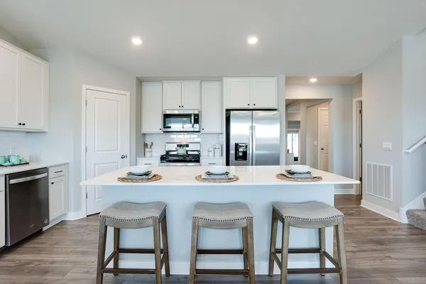 $562,510 | 17476 Dulles Lane, Lakeville, MN 55044