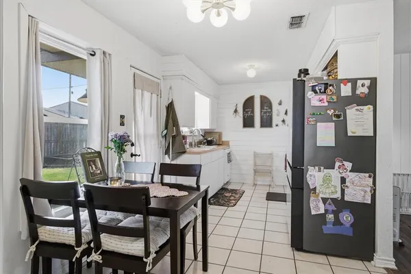 $229,900 | 1035 Houston Street, Wills Point, TX 75169