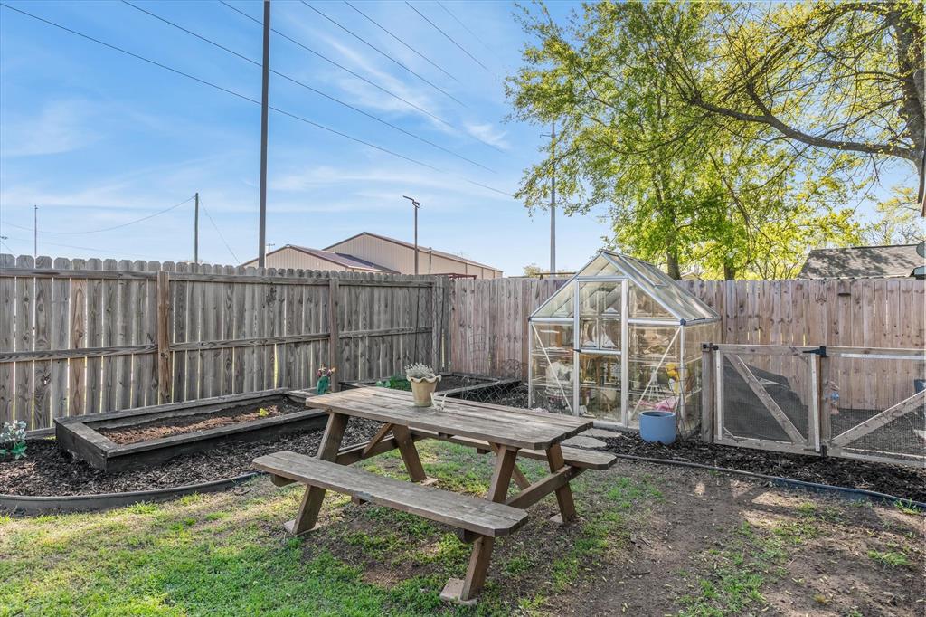 1035 Houston Street Wills Point, TX 75169 - Photo 21 of 29
