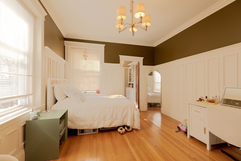80 Browne Street, Unit 2 Brookline, MA 02446 - Photo 14 of 36