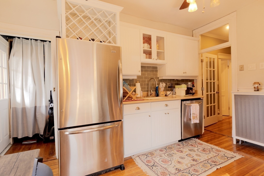 80 Browne Street, Unit 2 Brookline, MA 02446 - Photo 23 of 36