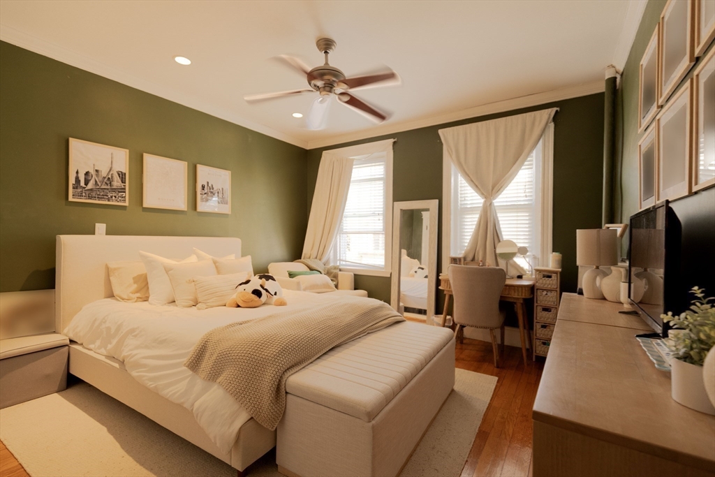 80 Browne Street, Unit 2 Brookline, MA 02446 - Photo 10 of 36