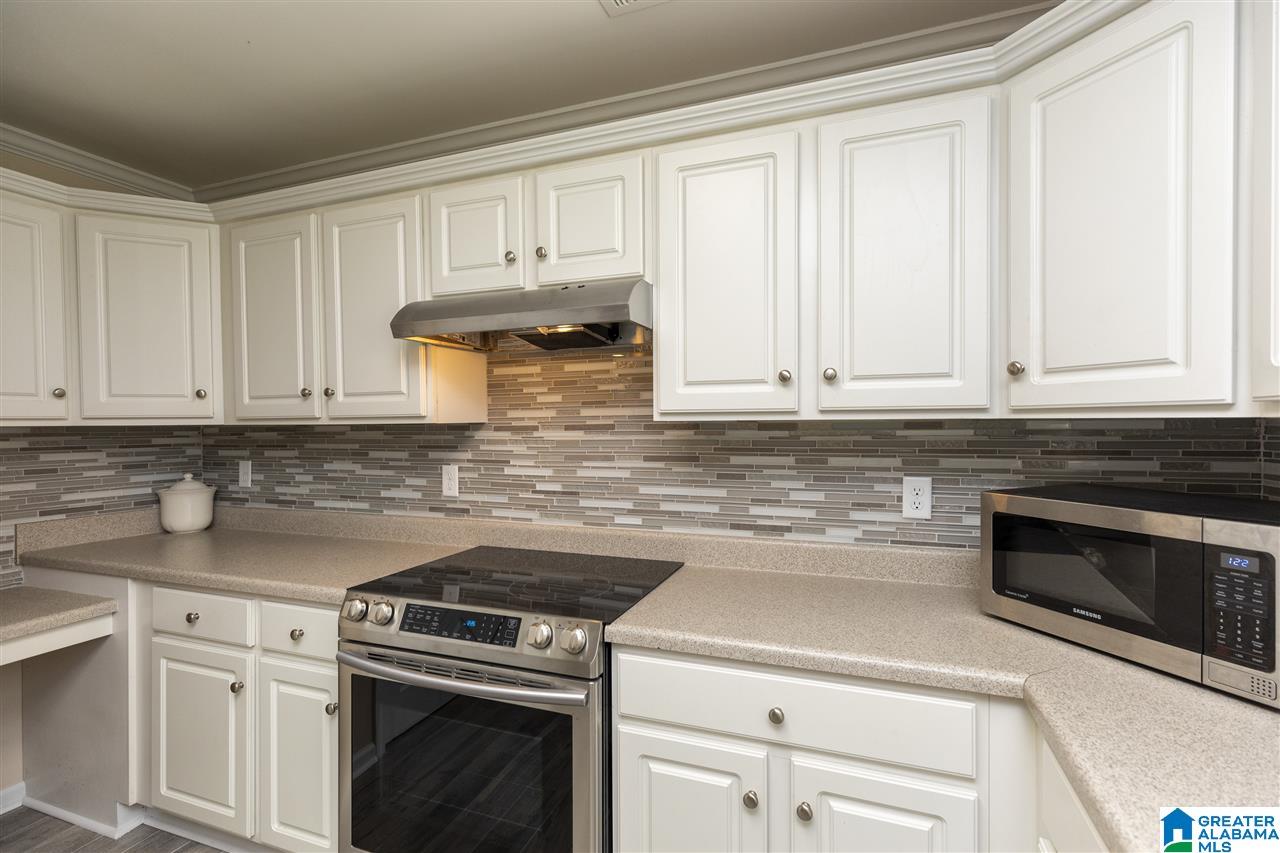 425 Meriweather Lane Calera, AL 35040 - Photo 13 of 24