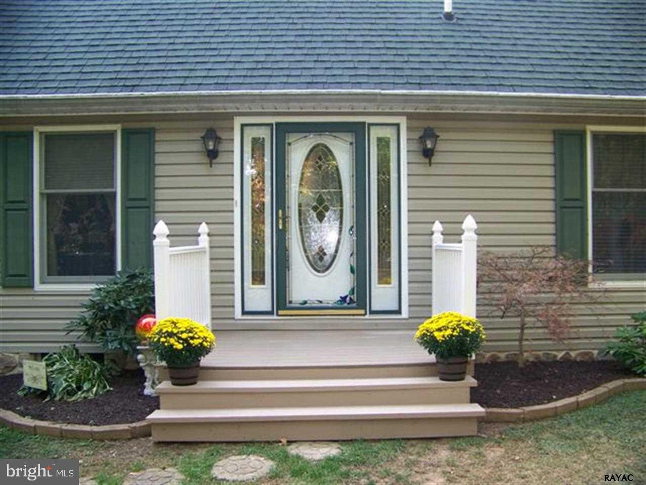 102 Musselman Road Hanover, PA 17331 - Photo 2 of 24