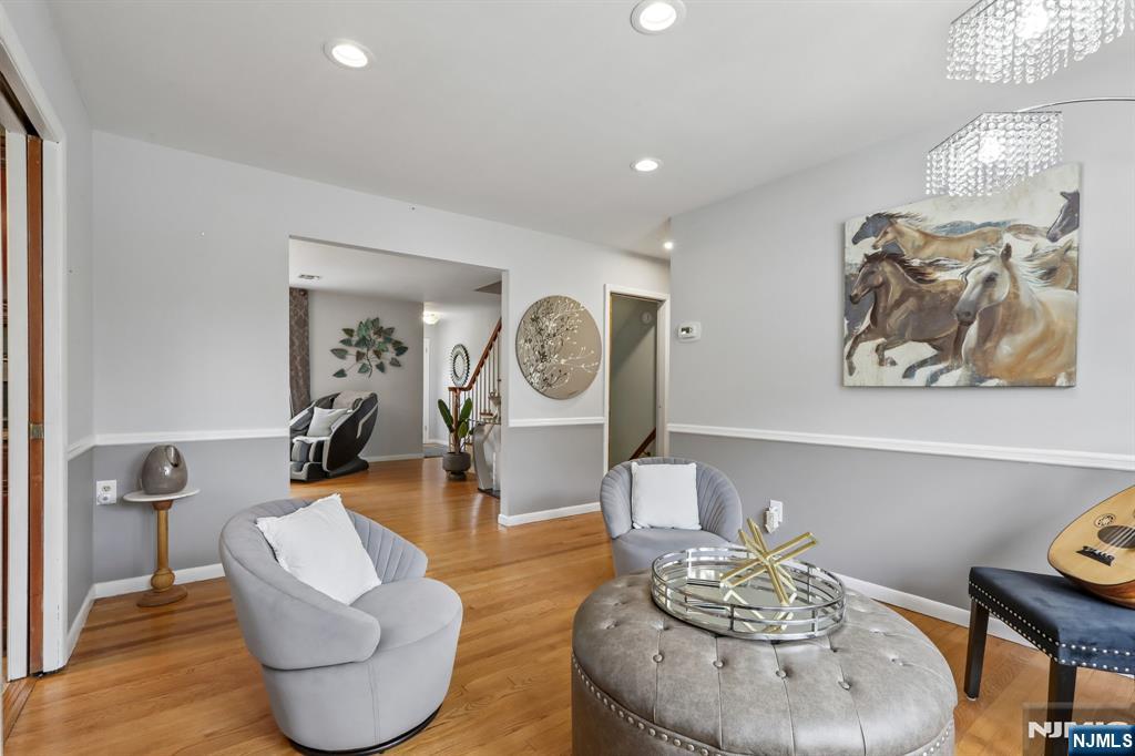 921 Linwood Avenue Ridgewood, NJ 07450 - Photo 10 of 42