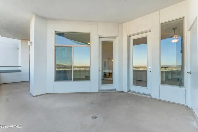 a view of empty room