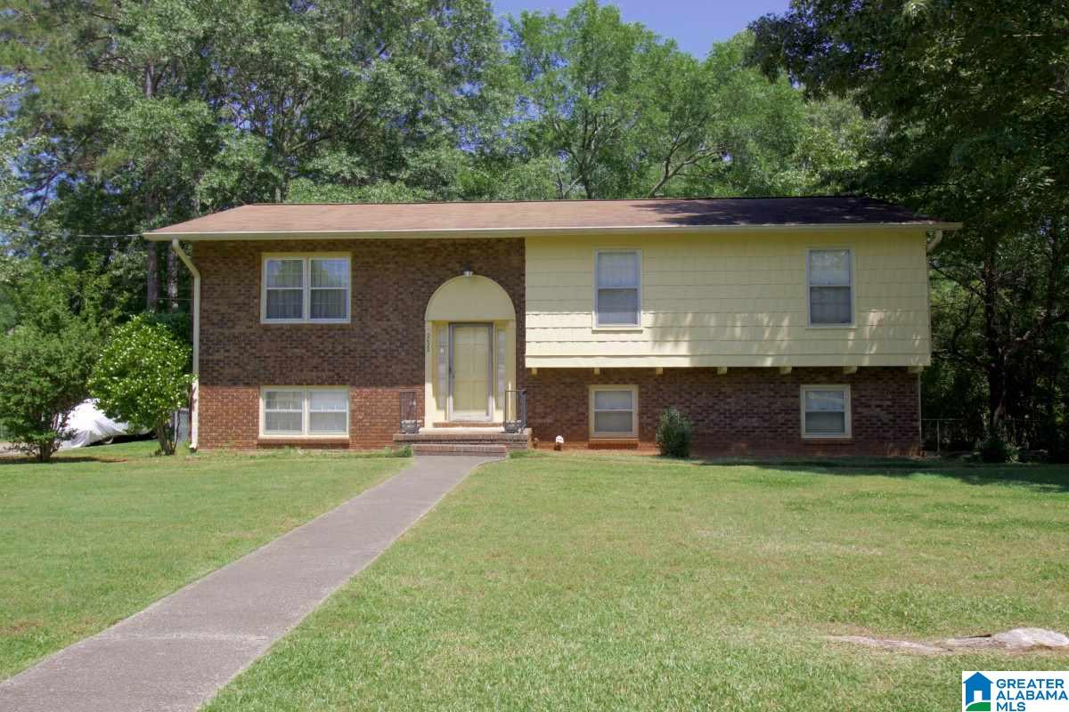 2022 Canterbury Square Anniston, AL 36207 - Photo 2 of 21