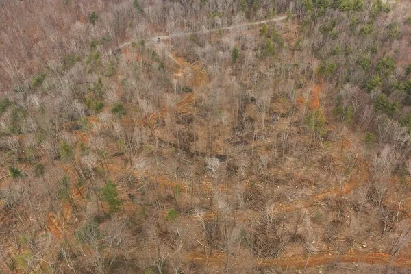 a view of a dry field