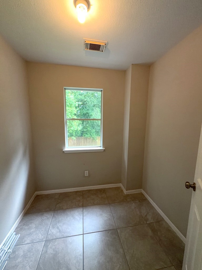2106 Lexington Woods Drive Spring, TX 77373 - Photo 22 of 27