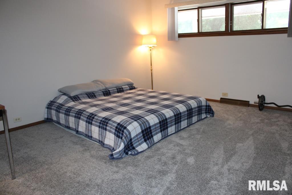 1104 Kimberly Road, Unit 1008 Bettendorf, IA 52722 - Photo 8 of 12 Gallery Image 8
