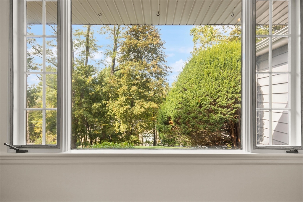 101 Burlington Street Lexington, MA 02420 - Photo 12 of 37