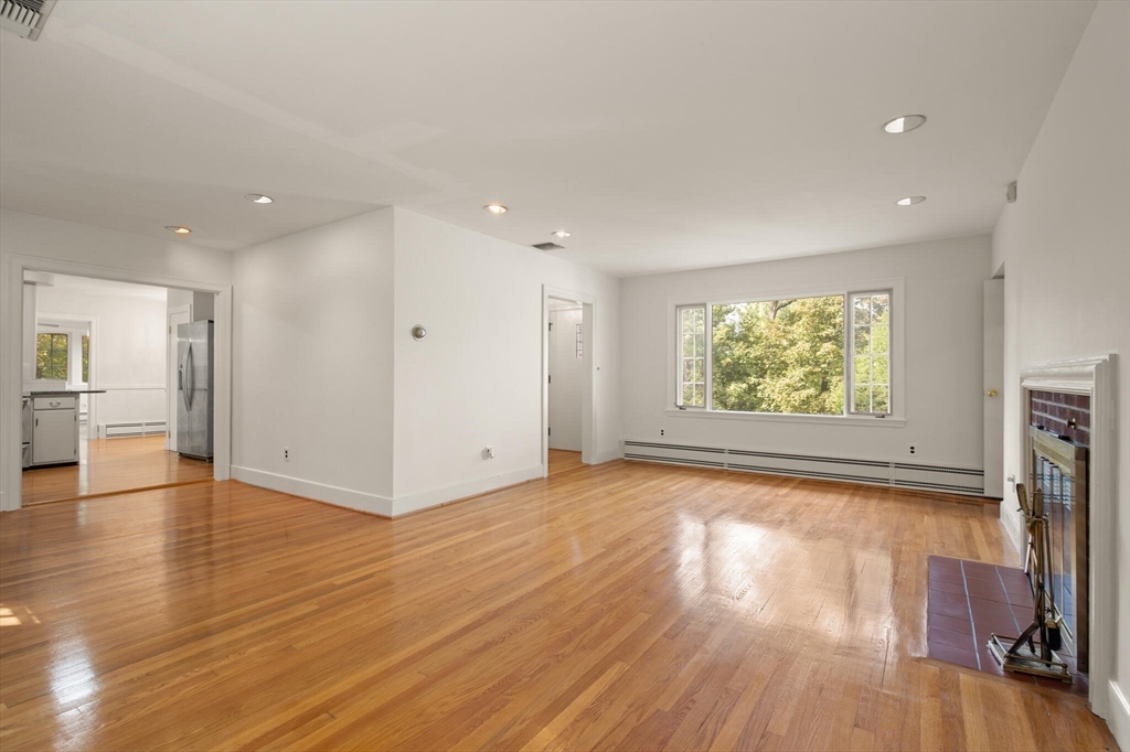 101 Burlington Street Lexington, MA 02420 - Photo 5 of 37