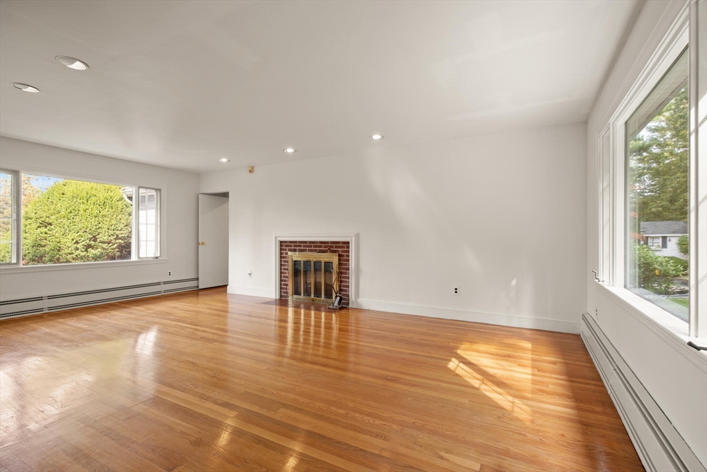 101 Burlington Street Lexington, MA 02420 - Photo 7 of 37