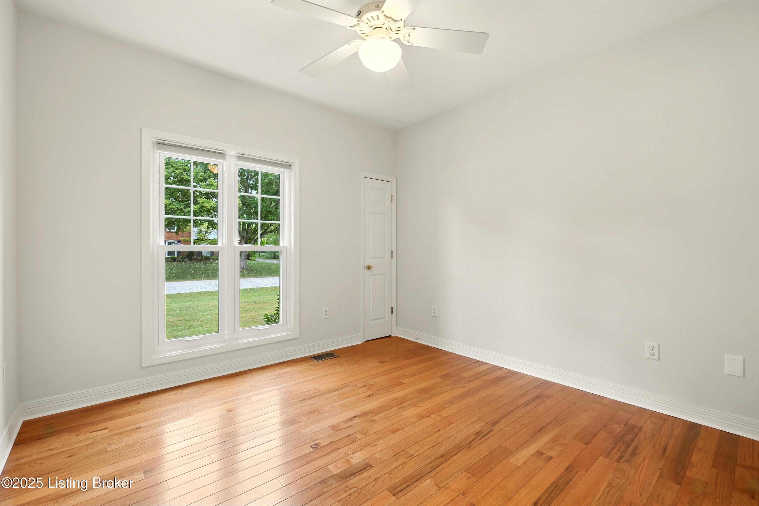 6310 Lime Road Louisville, KY 40222 - Photo 32 of 44 Bedroom