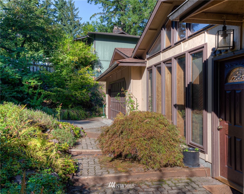 2206 Rimrock Court Southwest Olympia, WA 98512 - Photo 33 of 35 Gallery Image 33