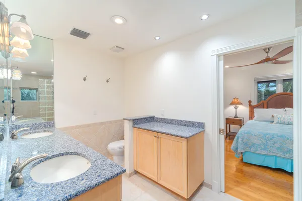 $8,995,000 | 16750 Old State Road 4a, Sugarloaf, FL 33042