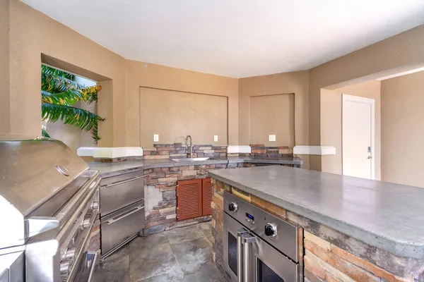 $8,995,000 | 16750 Old State Road 4a, Sugarloaf, FL 33042