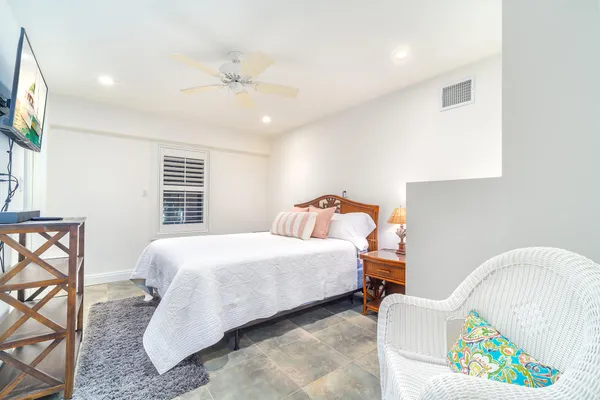 $8,995,000 | 16750 Old State Road 4a, Sugarloaf, FL 33042