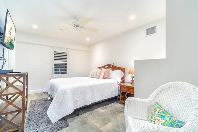 $9,950,000 | 16750 Old State Road 4a, Sugarloaf, FL 33042