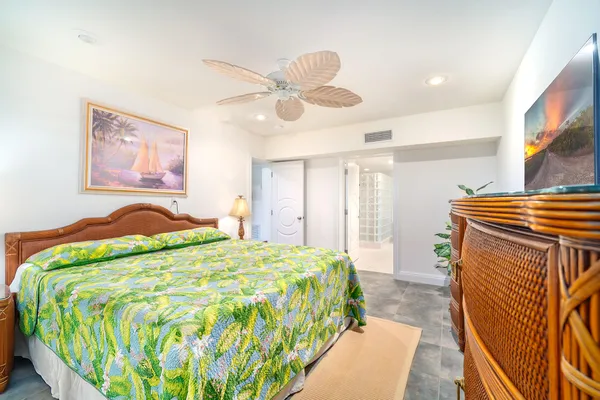 $8,995,000 | 16750 Old State Road 4a, Sugarloaf, FL 33042