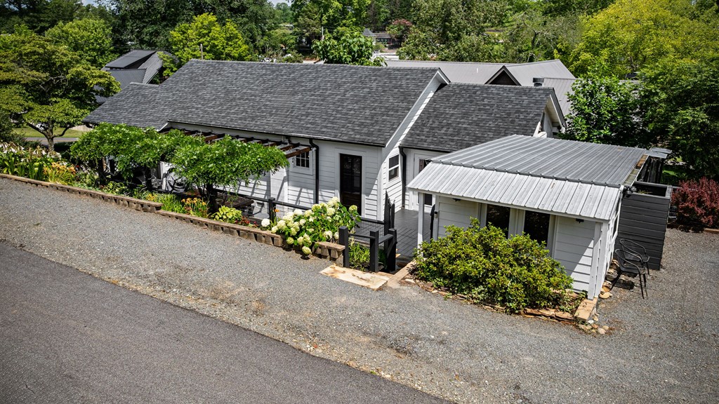 70 McKinney Street Blue Ridge, GA 30513 - Photo 10 of 79 Gallery Image 10
