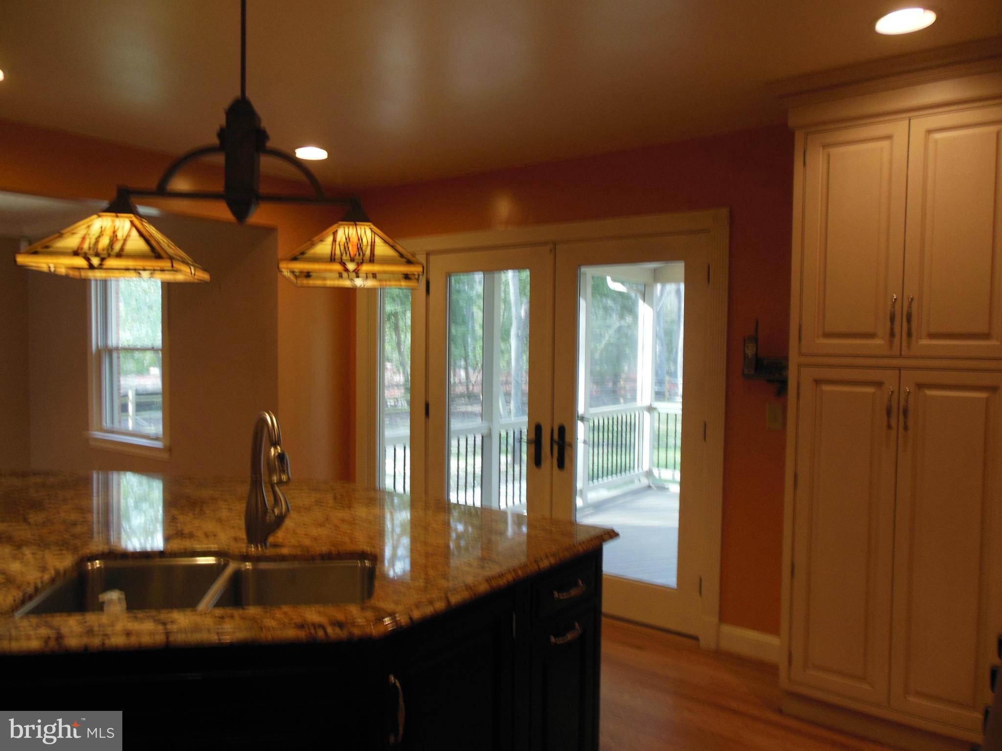 8350 Pinehurst Road Pasadena, MD 21122 - Photo 18 of 30 Kitchen