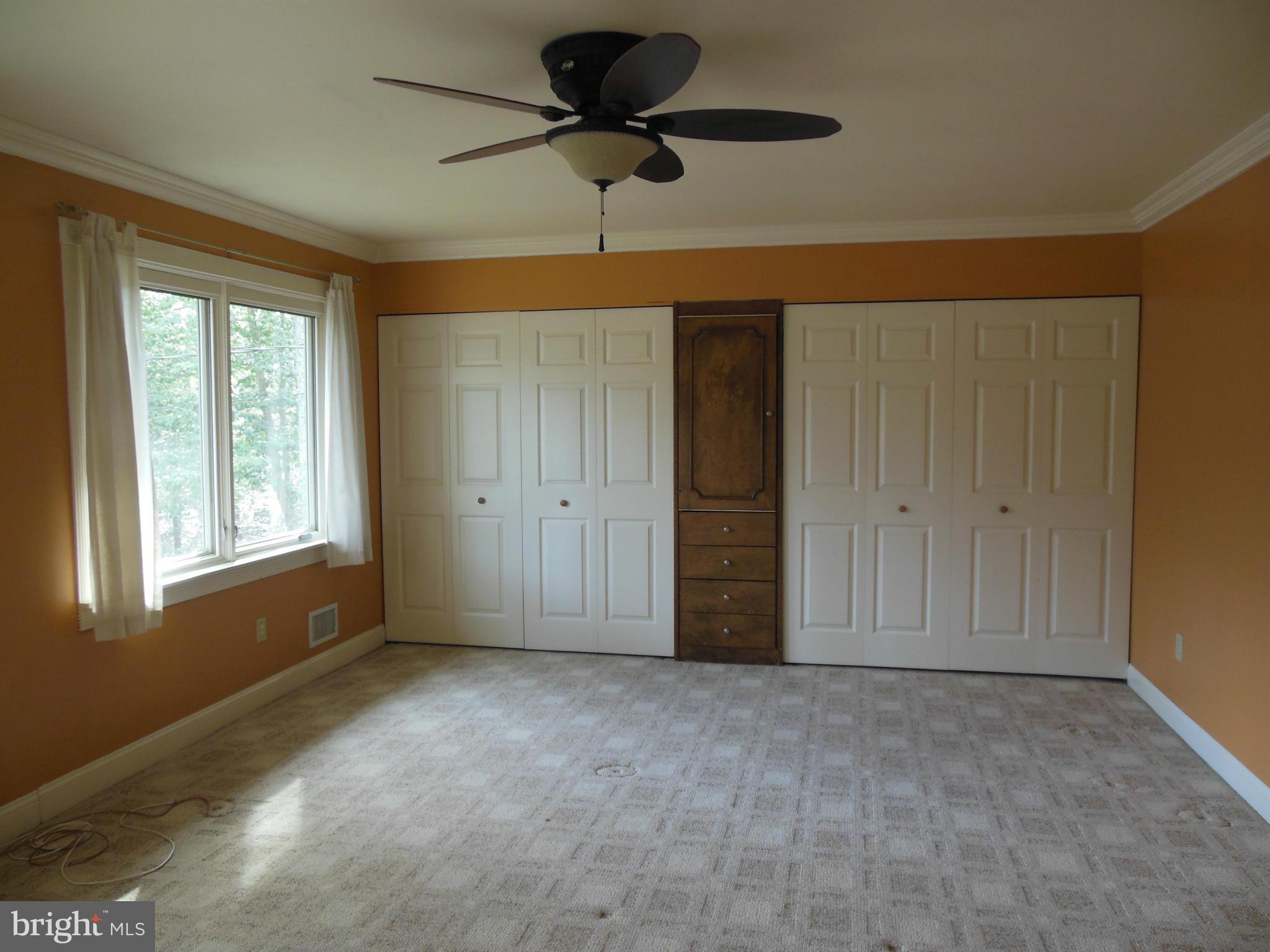 8350 Pinehurst Road Pasadena, MD 21122 - Photo 23 of 30 Bedroom (Master)