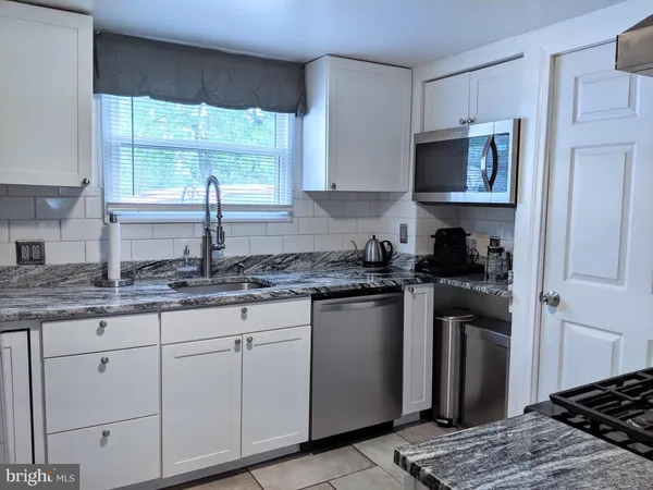 $2,250 | 2795 York Rd., Jamison, PA 18929