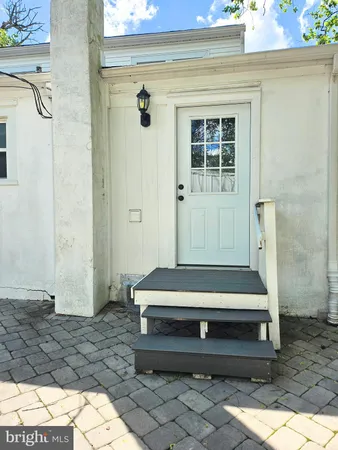 $2,250 | 2795 York Rd., Jamison, PA 18929