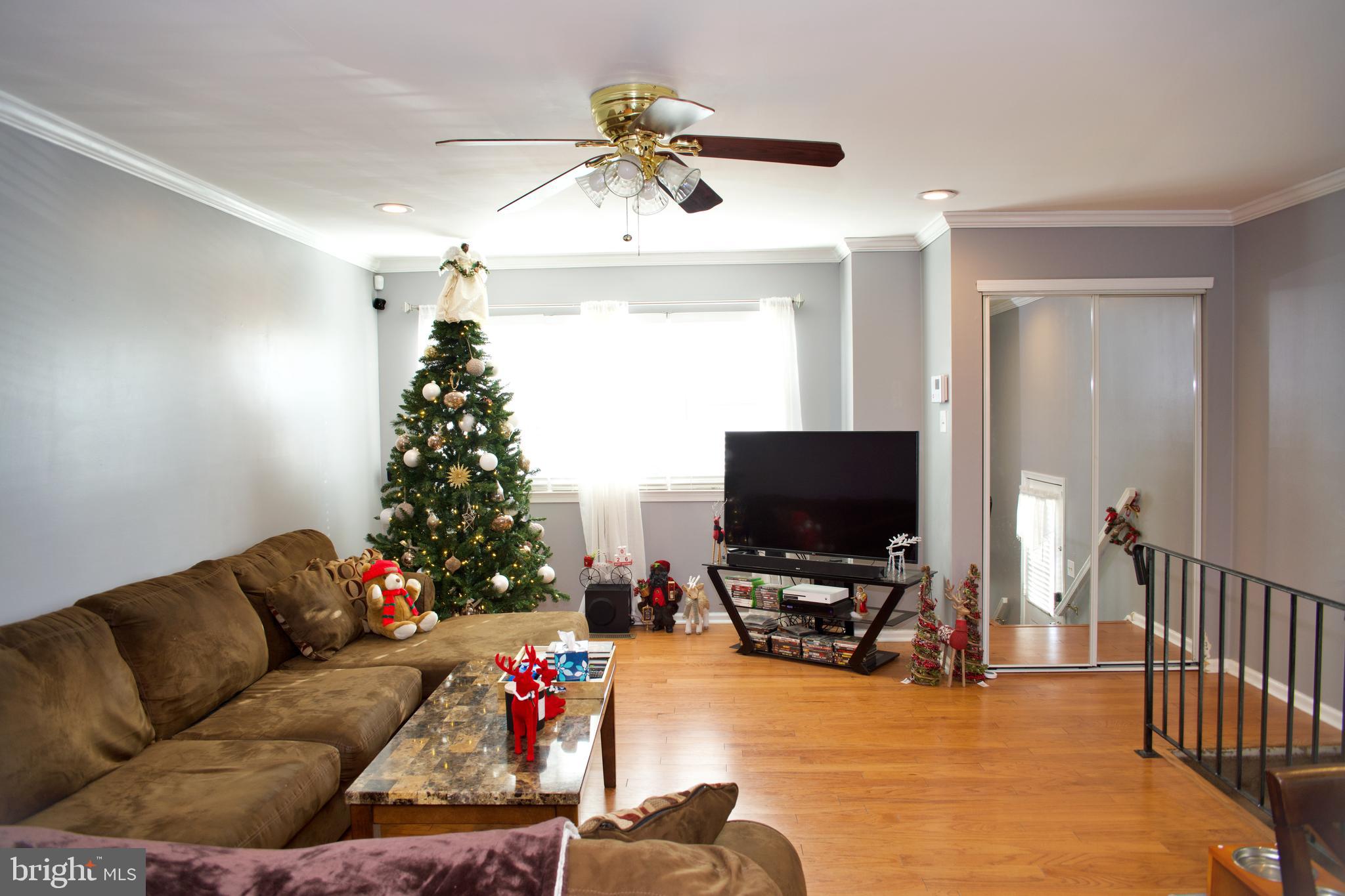7512 Verree Road Philadelphia, PA 19111 - Photo 4 of 30 Gallery Image 4