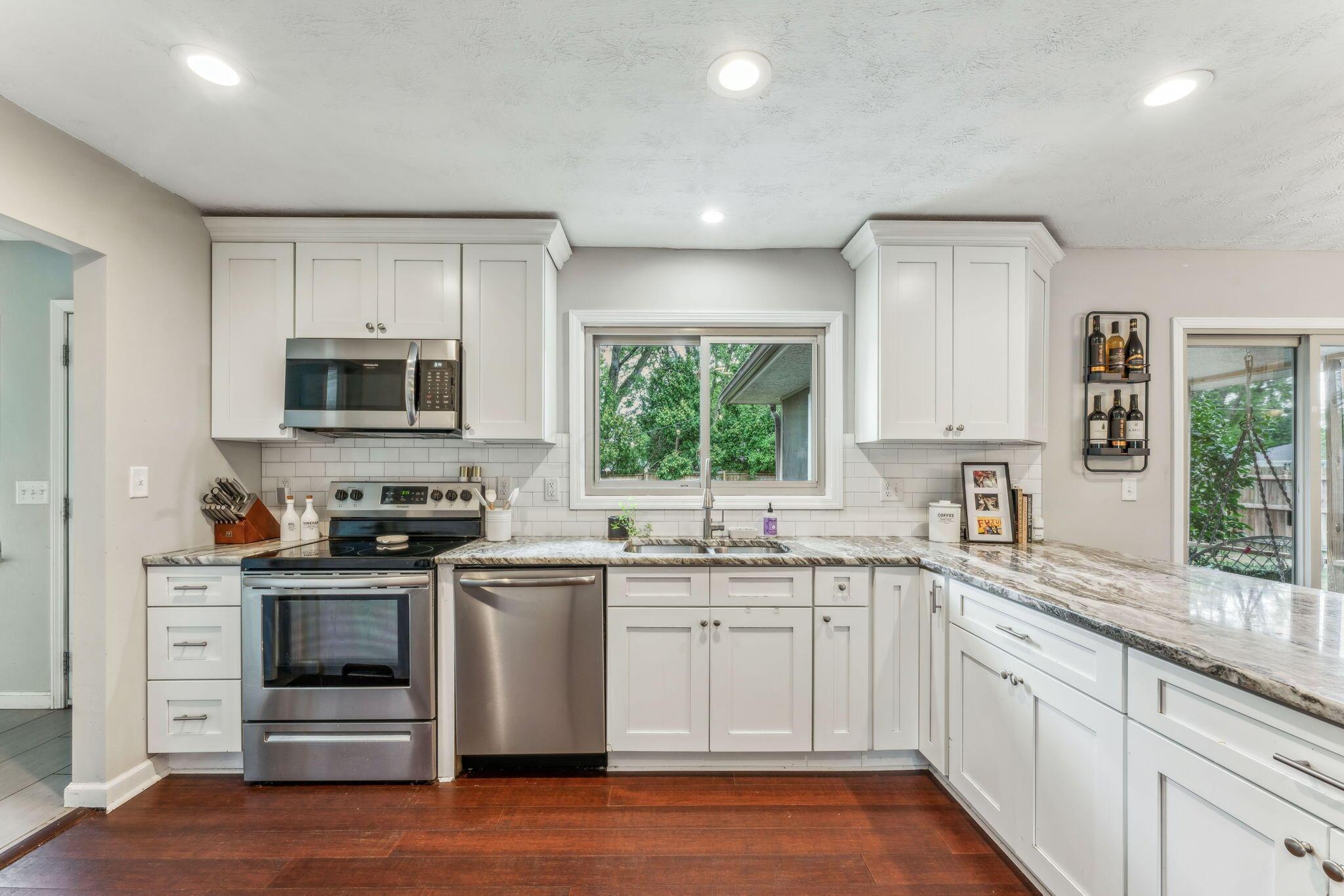 2925 Clermont Road Columbus, OH 43209 - Photo 12 of 46 294D25C2-F0F2-4696-8494-346652213E97
