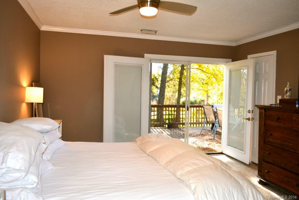 8527 Golf Ridge Drive Charlotte, NC 28277 - Photo 2 of 14 Gallery Image 2