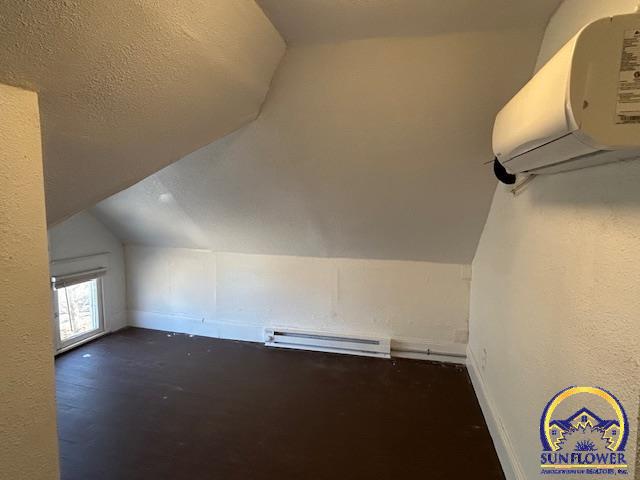 1185 Southwest Clay Street Topeka, KS 66604 - Photo 17 of 21