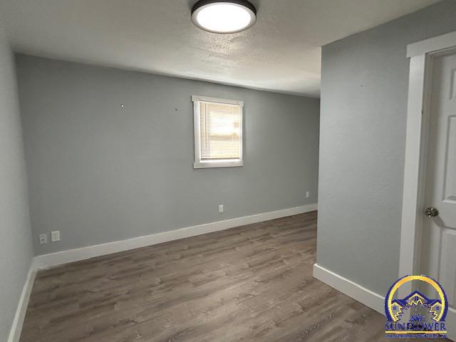 1185 Southwest Clay Street Topeka, KS 66604 - Photo 7 of 21