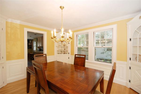 8 Robbins Road Lexington, MA 02421 - Photo 6 of 26
