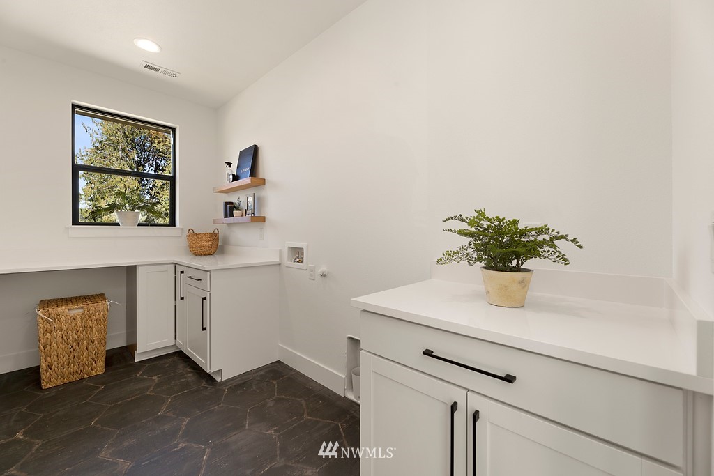 18723 Welch Road Snohomish, WA 98296 - Photo 22 of 32