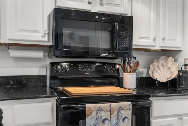 $311,000 | 3178 Sea Grape Drive, Hernando Beach, FL 34607