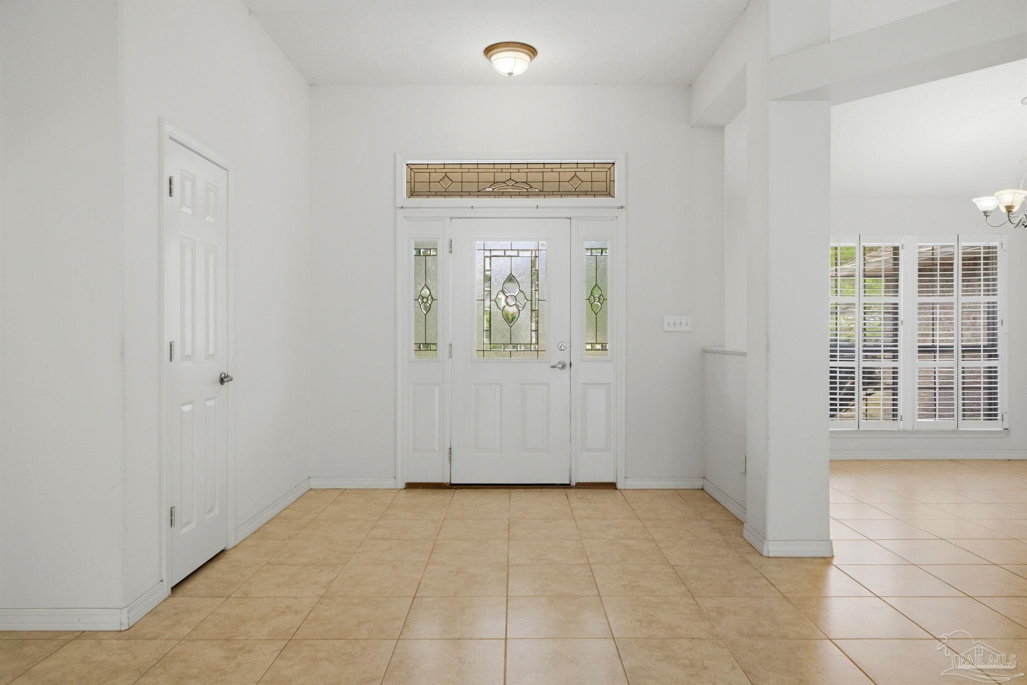 5467 North Shore Road Pensacola, FL 32507 - Photo 7 of 60