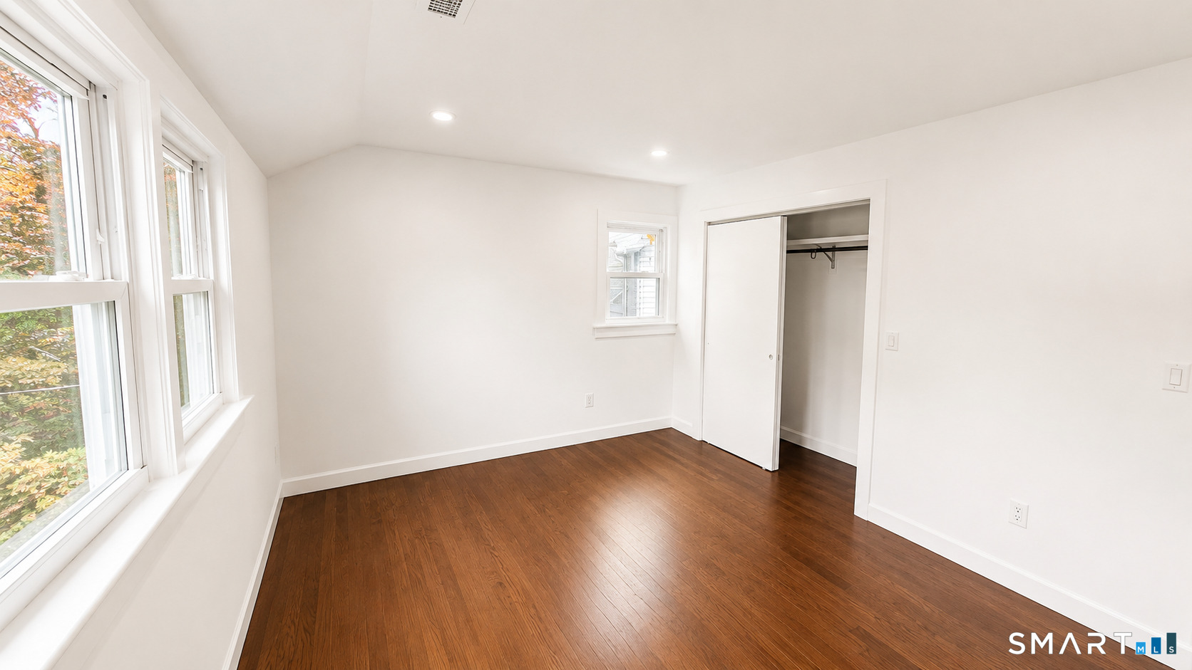 16 Carolina Road, Unit 2 Stamford, CT 06902 - Photo 15 of 21