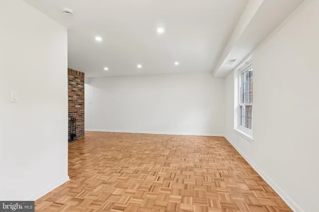 $265,000 | 4000 Gypsy Lane, Unit 529, Philadelphia, PA 19129