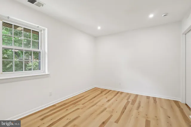 $265,000 | 4000 Gypsy Lane, Unit 529, Philadelphia, PA 19129