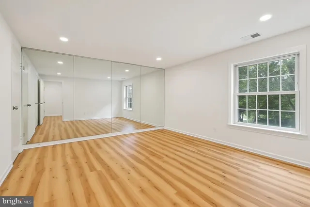 $265,000 | 4000 Gypsy Lane, Unit 529, Philadelphia, PA 19129