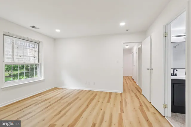 $265,000 | 4000 Gypsy Lane, Unit 529, Philadelphia, PA 19129