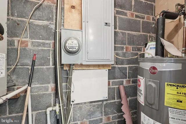 $265,000 | 4000 Gypsy Lane, Unit 529, Philadelphia, PA 19129