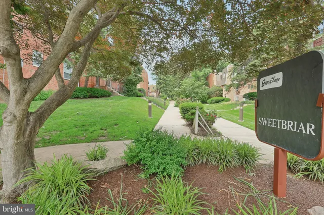 $265,000 | 4000 Gypsy Lane, Unit 529, Philadelphia, PA 19129